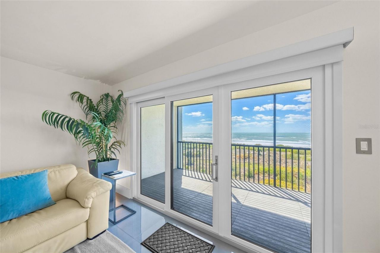 420 Beach Road, Unit 606, Sarasota, FL 34242 Photo