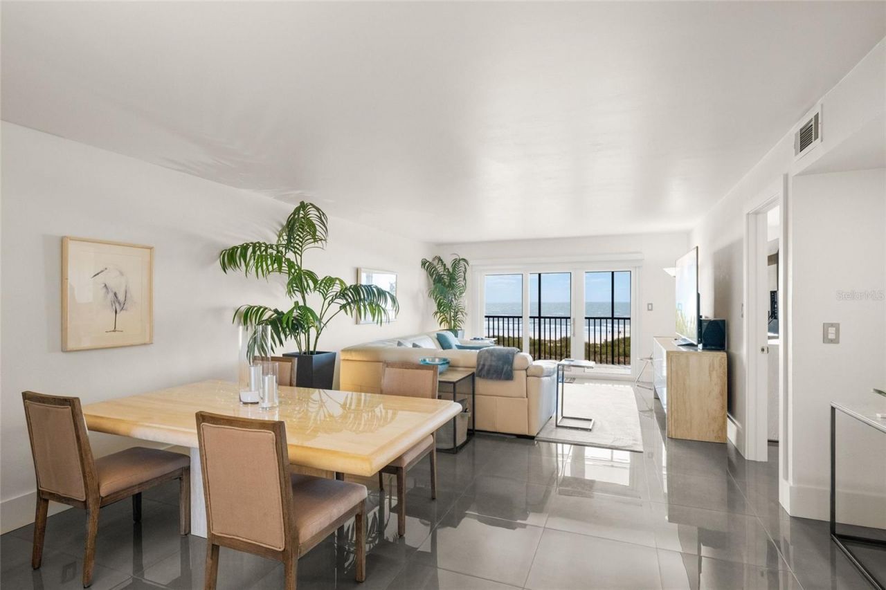 420 Beach Road, Unit 606, Sarasota, FL 34242 Photo