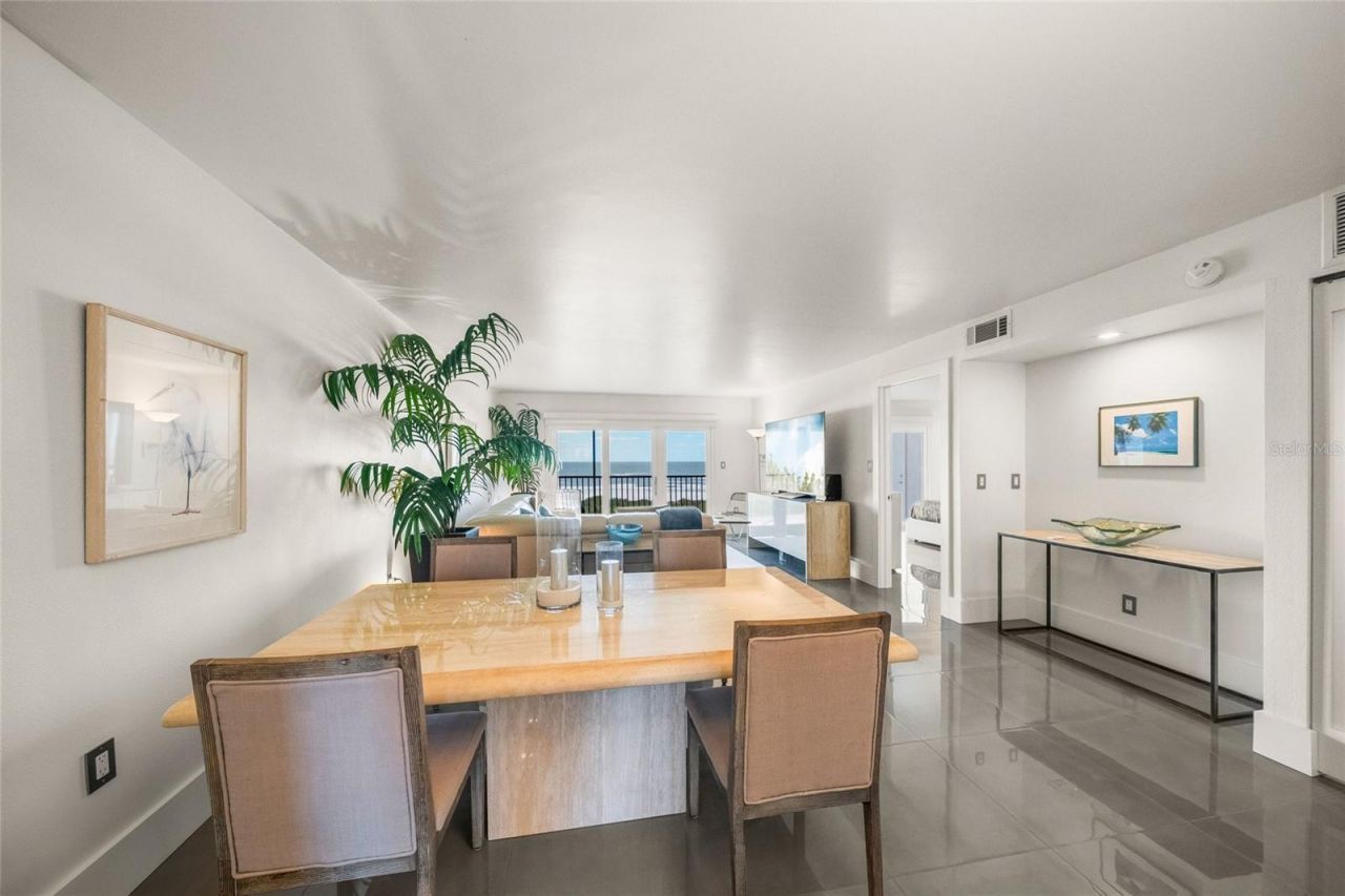 420 Beach Road, Unit 606, Sarasota, FL 34242 Photo