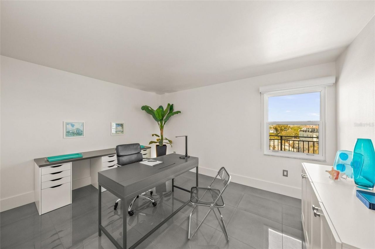 420 Beach Road, Unit 606, Sarasota, FL 34242 Photo