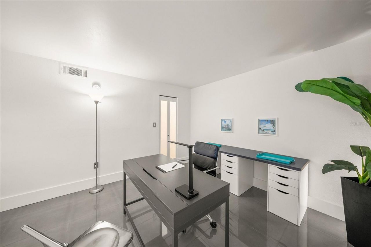 420 Beach Road, Unit 606, Sarasota, FL 34242 Photo