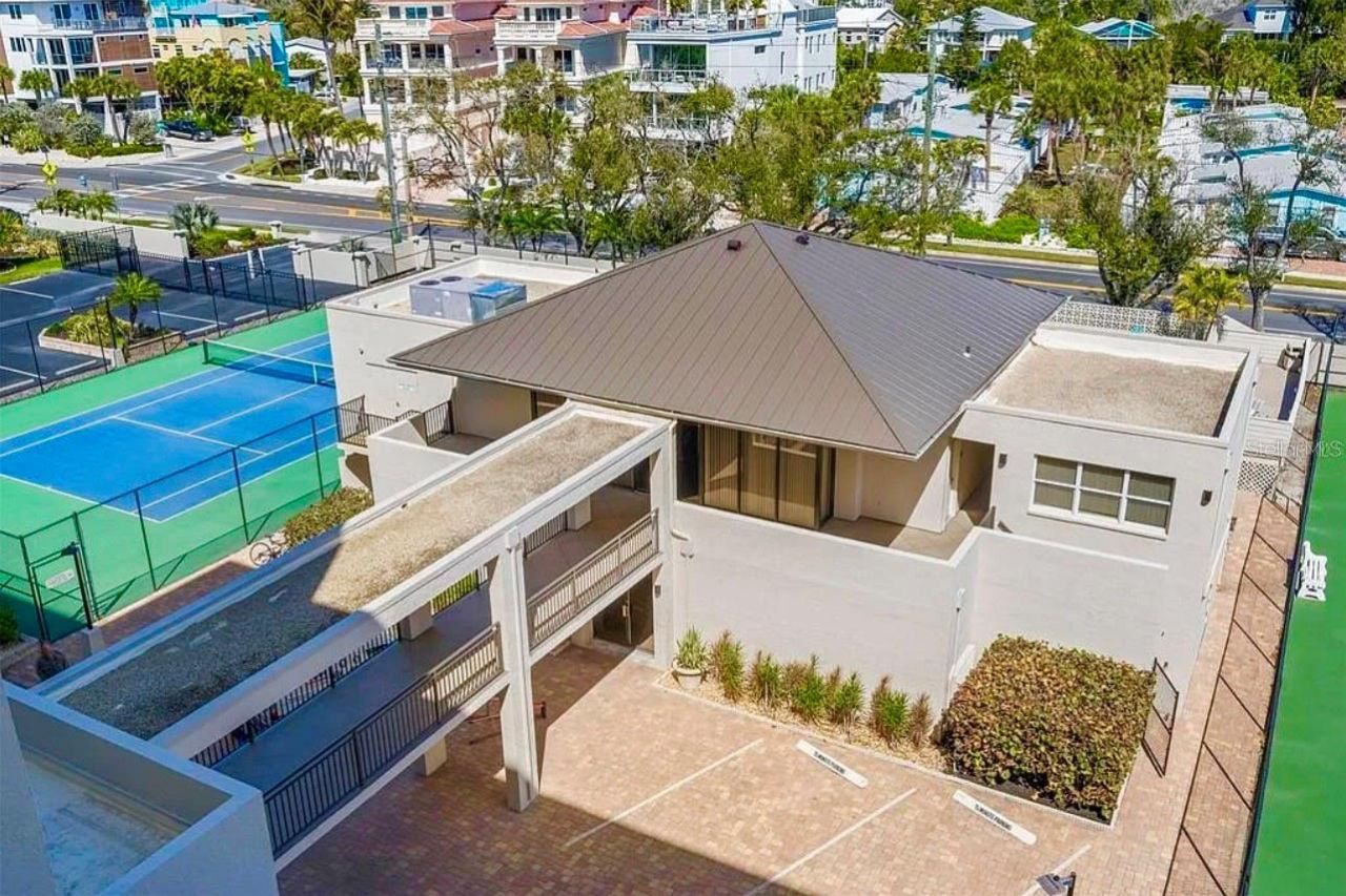 420 Beach Road, Unit 606, Sarasota, FL 34242 Photo