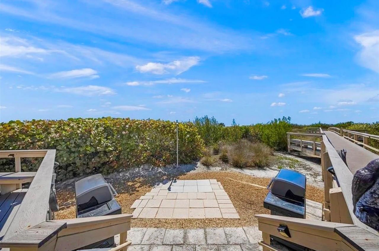 420 Beach Road, Unit 606, Sarasota, FL 34242 Photo