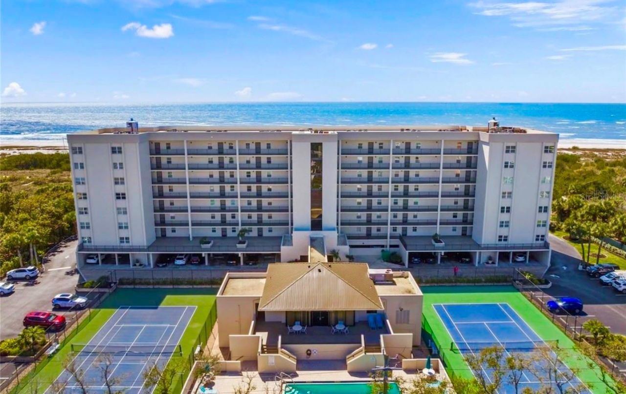 420 Beach Road, Unit 606, Sarasota, FL 34242 Photo