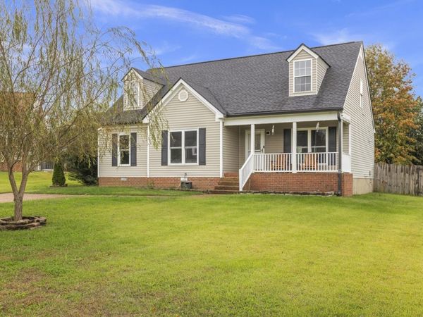 2845 Jessie Ct , Thompsons Station, TN 37179