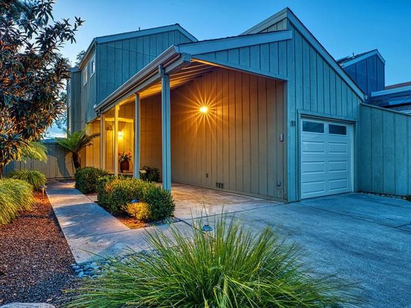 11 Berkeley Court, Santa Cruz, CA 95062