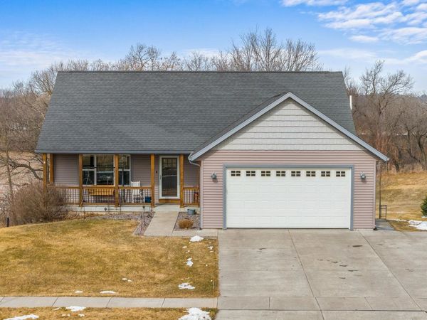 70 Me Me Lane, Reedsburg, WI 53959