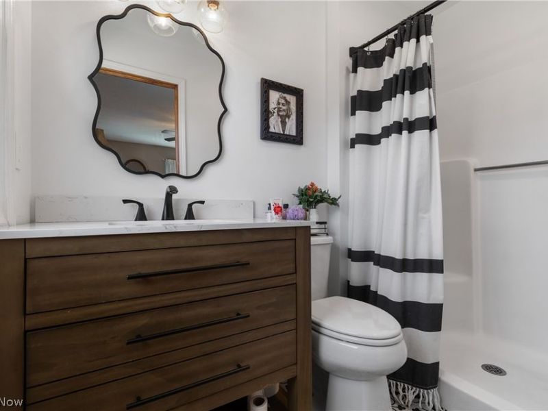 5849 Linder Circle NE, Canton, OH 44721 Photo 25