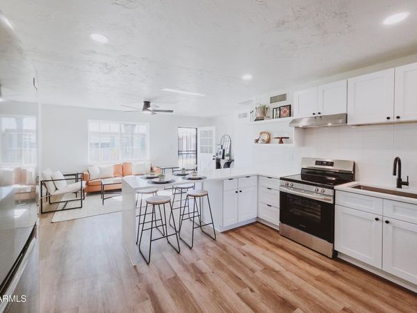 861 N REVERE, Unit E, Mesa, AZ 85201