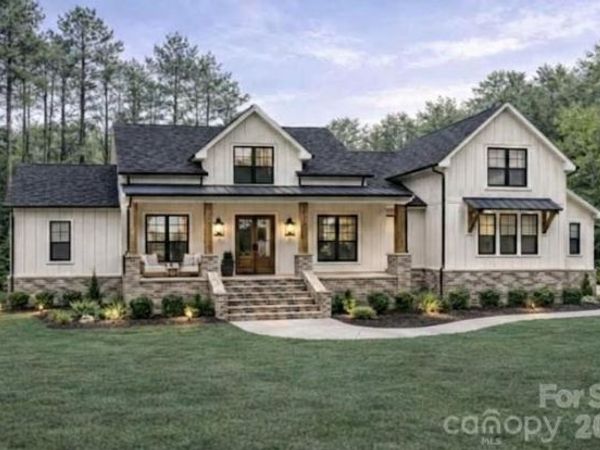 4744-B Polk Ford Road , Stanfield, NC 28163