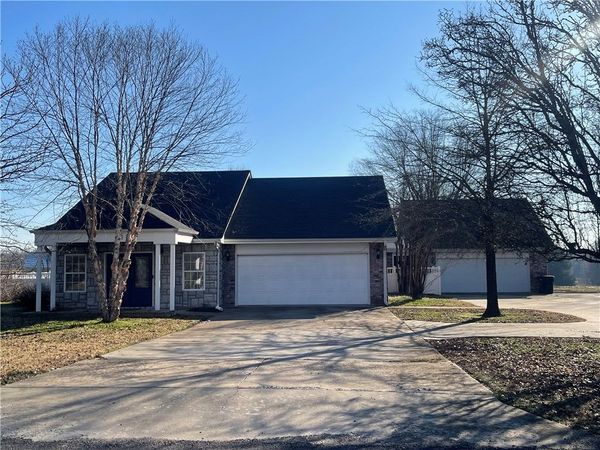 13 Hickory Lane , Clarksville, AR 72830