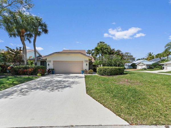 334 Leeward Dr , Jupiter, FL 33477