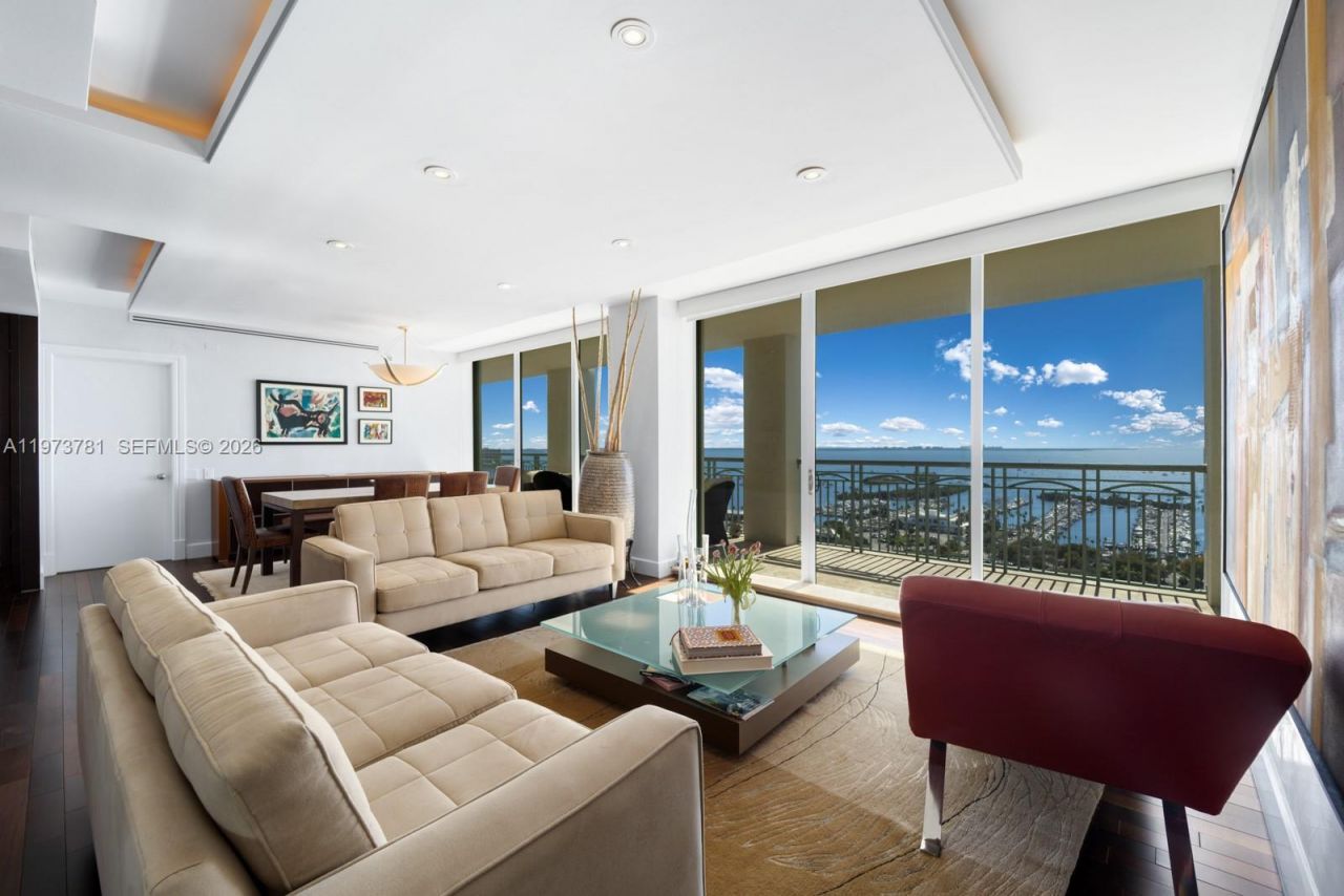 3400 SW 27th Ave , Unit 2102, Miami, FL 33133 Photo