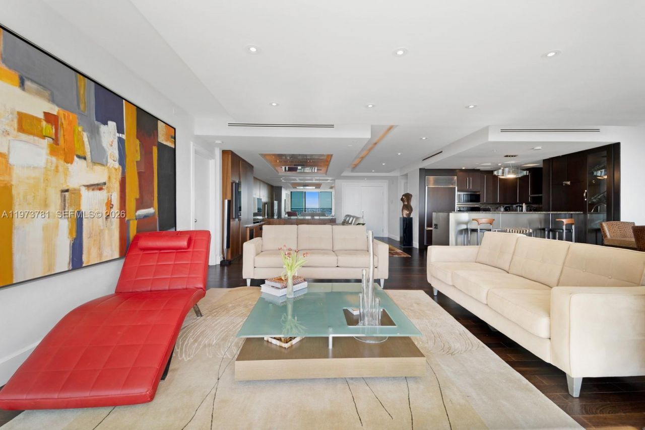 3400 SW 27th Ave , Unit 2102, Miami, FL 33133 Photo