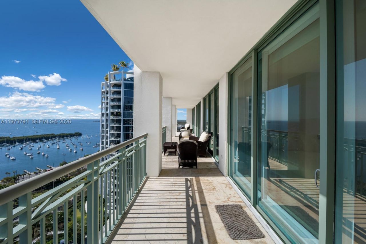 3400 SW 27th Ave , Unit 2102, Miami, FL 33133 Photo