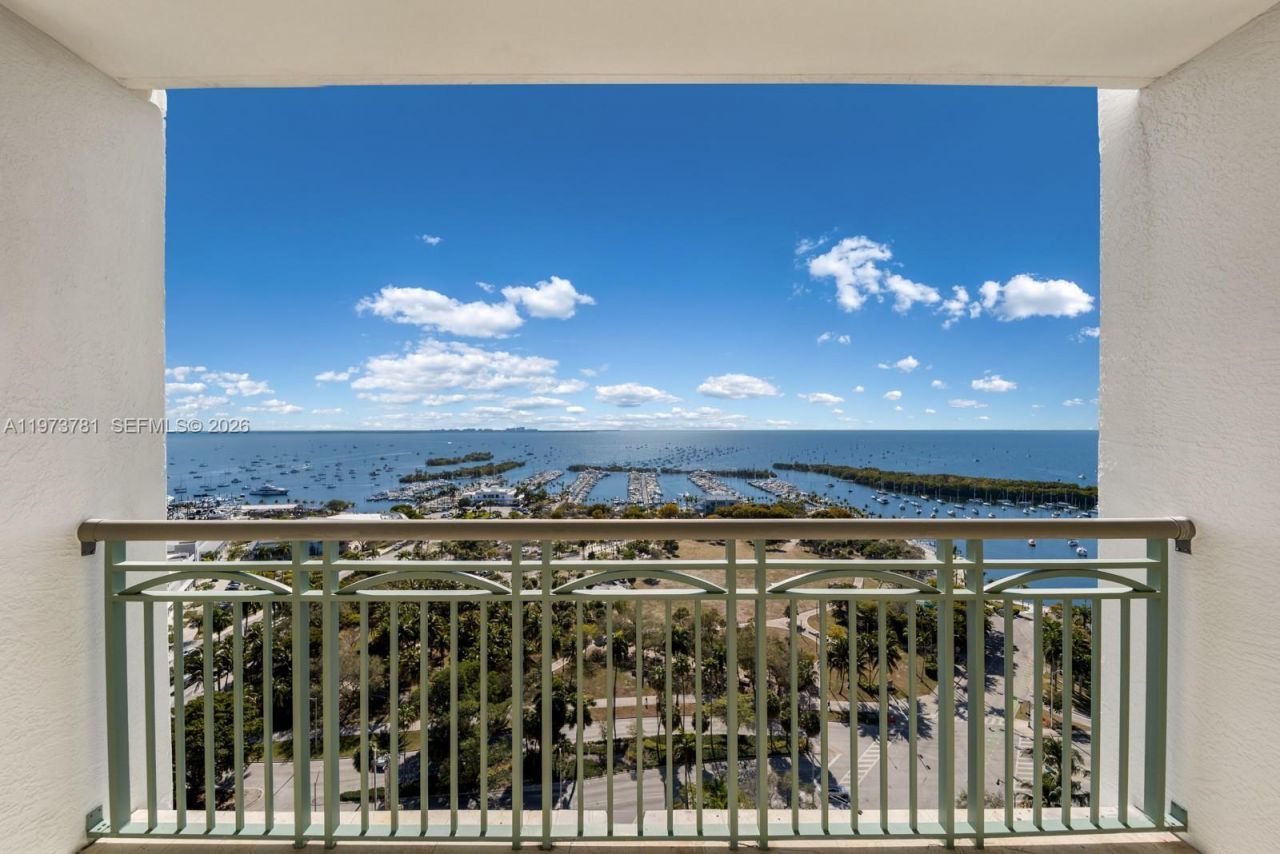 3400 SW 27th Ave , Unit 2102, Miami, FL 33133 Photo