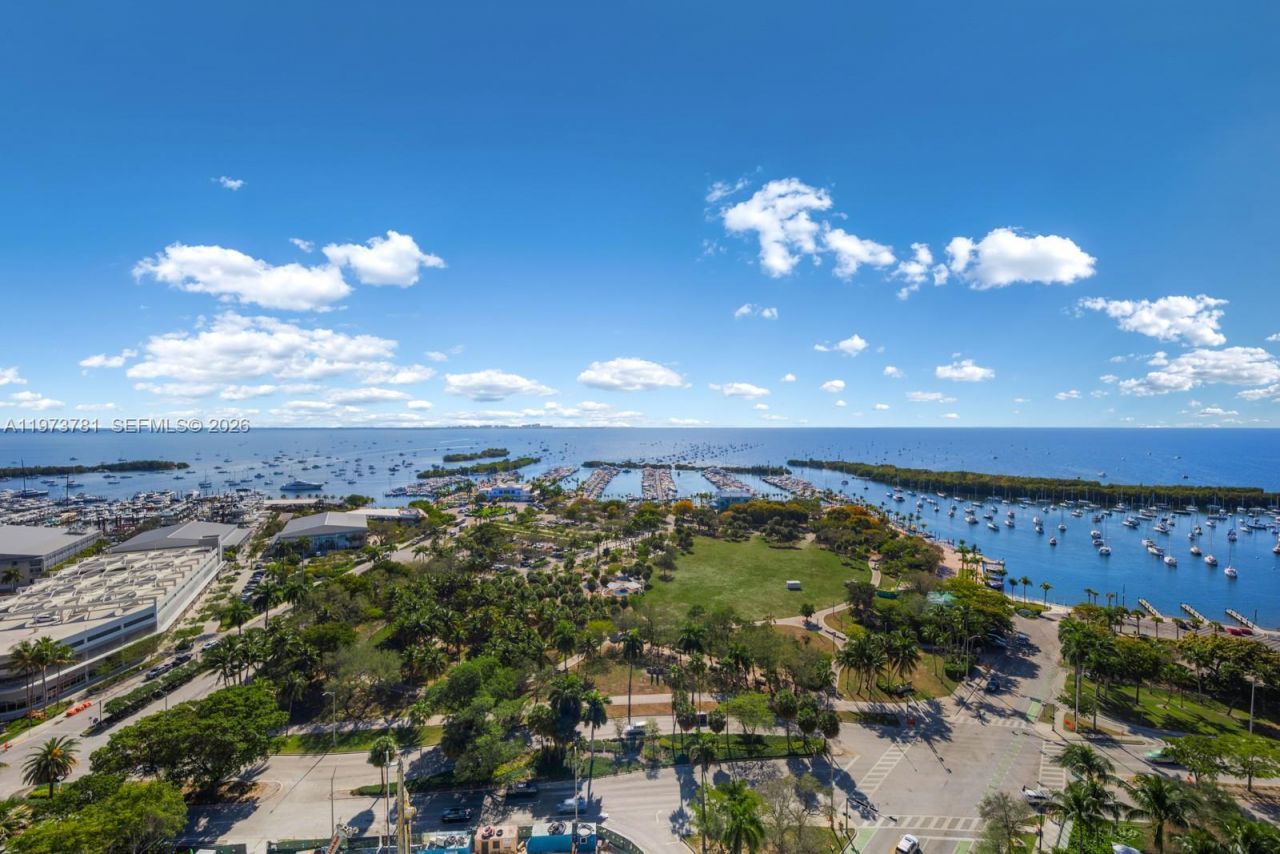 3400 SW 27th Ave , Unit 2102, Miami, FL 33133 Photo