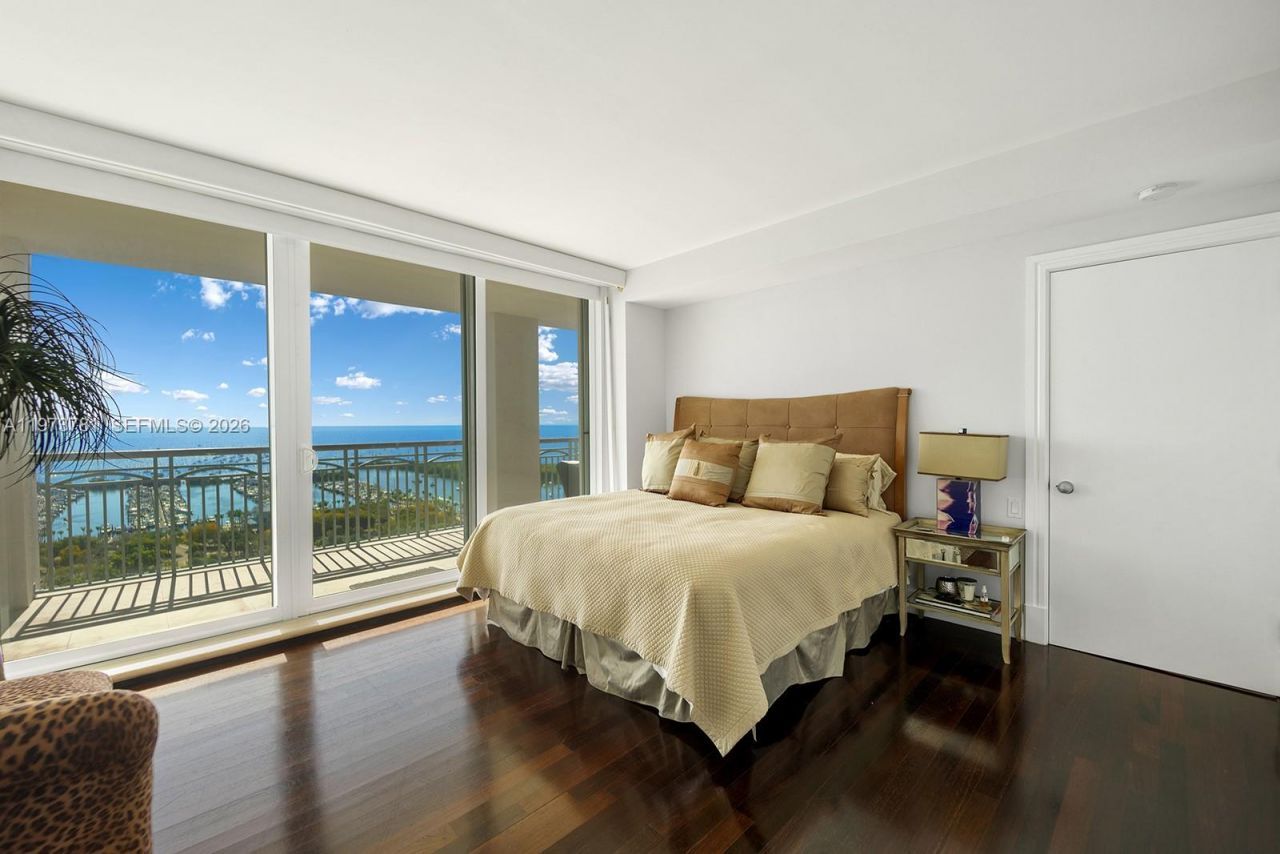 3400 SW 27th Ave , Unit 2102, Miami, FL 33133 Photo