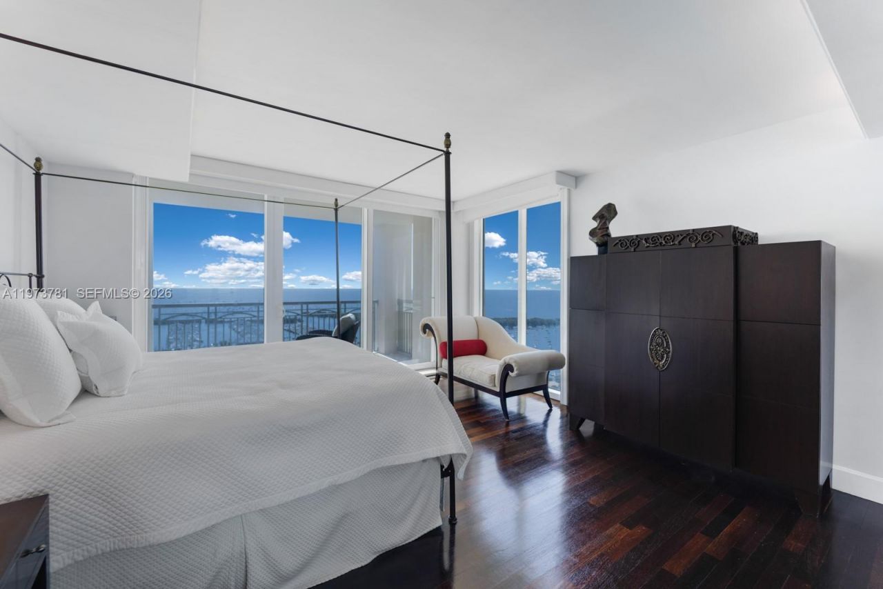 3400 SW 27th Ave , Unit 2102, Miami, FL 33133 Photo