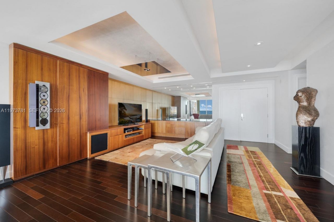 3400 SW 27th Ave , Unit 2102, Miami, FL 33133 Photo