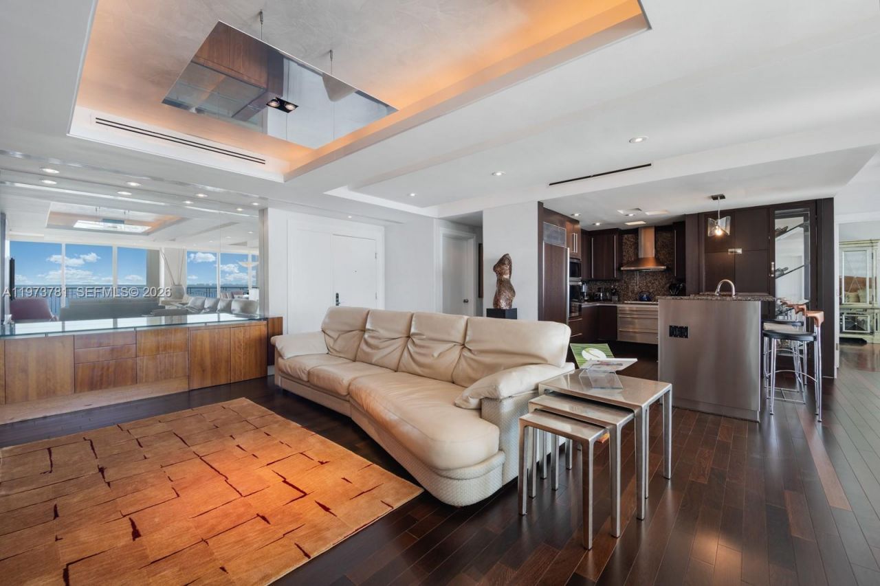 3400 SW 27th Ave , Unit 2102, Miami, FL 33133 Photo