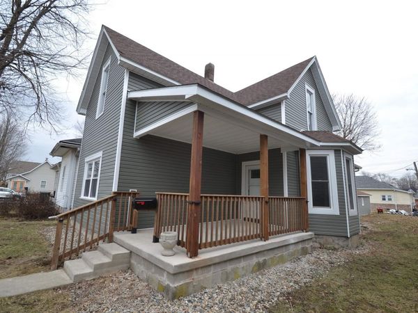 465 N West Street, Tipton, IN 46072