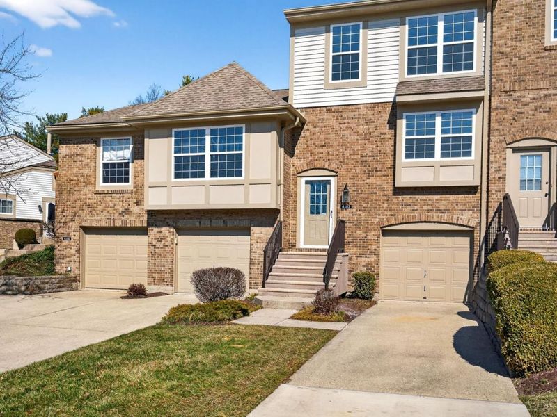 4187 Intrepid Drive, Unit 38, Cincinnati, OH 45252 Photo 2