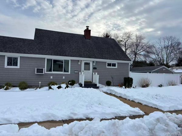 3700 Alcona Street , Seaford, NY 11783