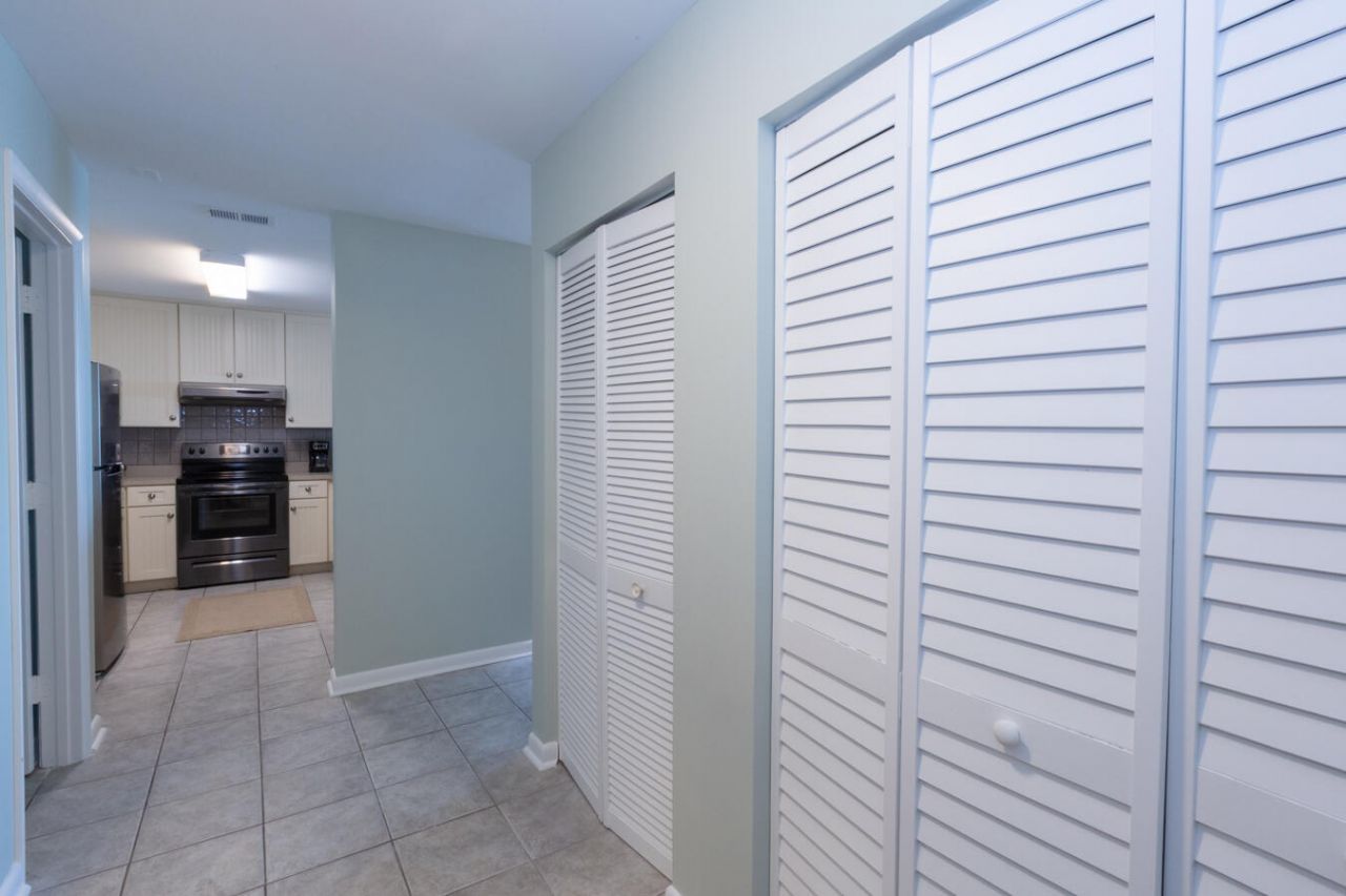 9002 Palmetto Drive Photo 20