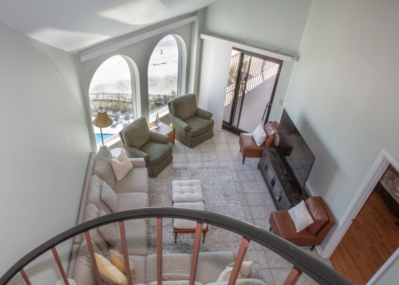 9002 Palmetto Drive Photo 23