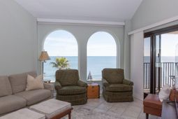 9002 Palmetto Drive photo 4