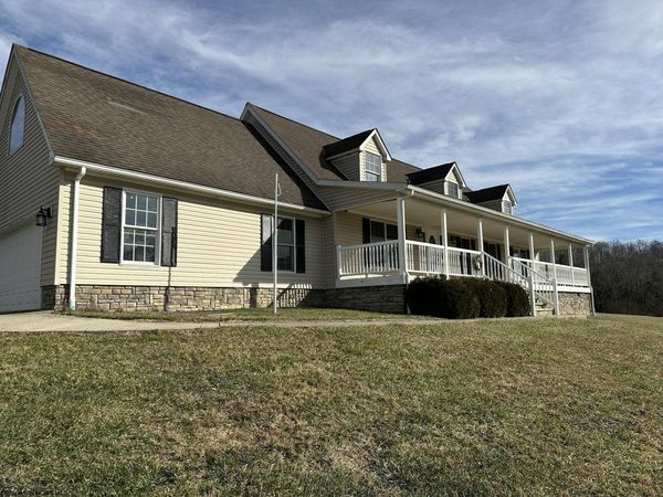 30 Forbes Drive, Buckhannon, WV 26201