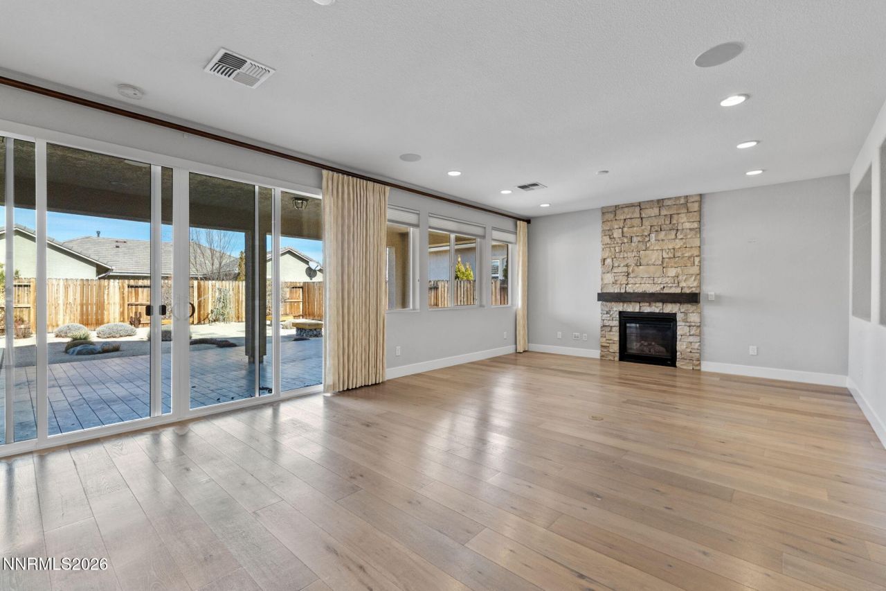 9785 Hafflinger Lane, Reno, NV 89521 Photo