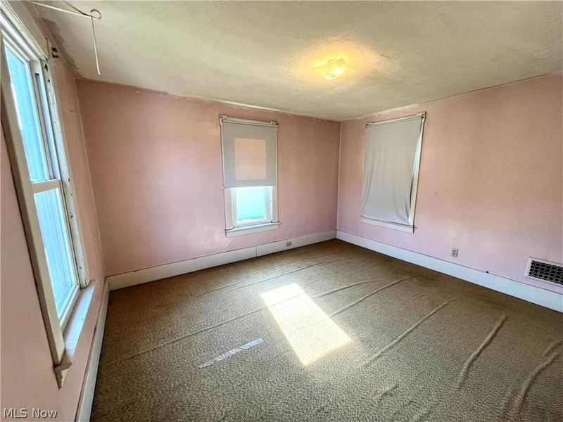 55500 National Road, Bridgeport, OH 43912 Photo 17