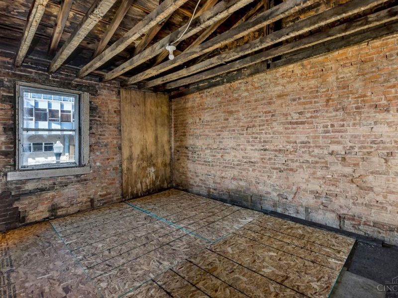 414 Central Avenue, Cincinnati, OH 45202 Photo 14