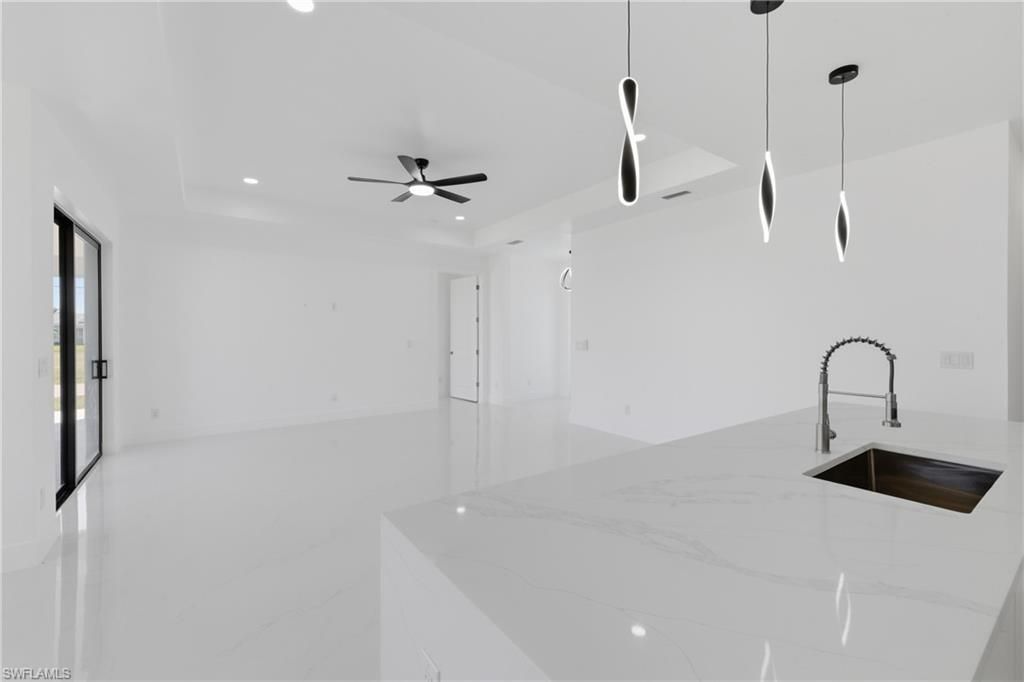 401 NW 25th Ave, Cape Coral, FL 33993 Photo