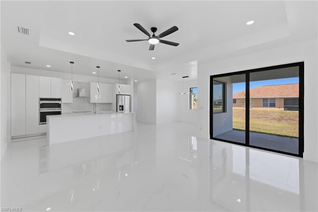 401 NW 25th Ave, Cape Coral, FL 33993 Photo