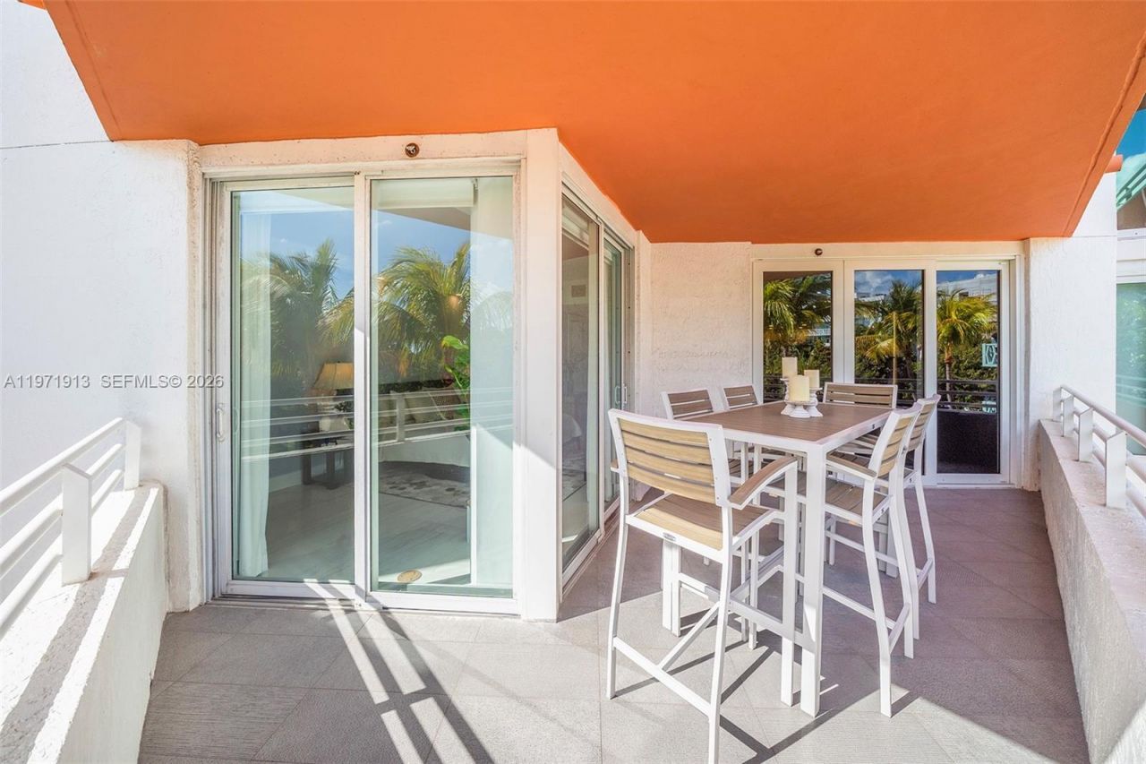 226 Ocean Dr , Unit 3C, Miami Beach, FL 33139 Photo