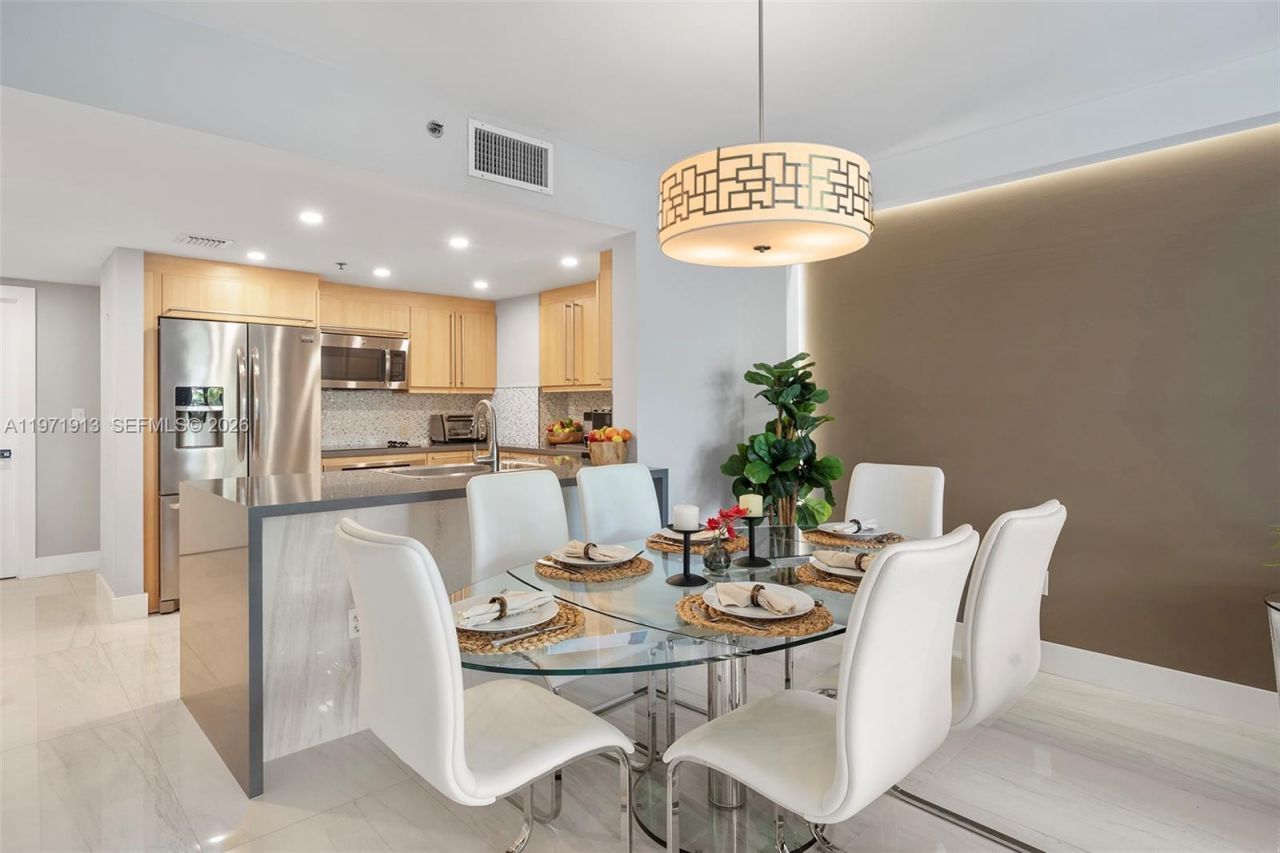 226 Ocean Dr , Unit 3C, Miami Beach, FL 33139 Photo