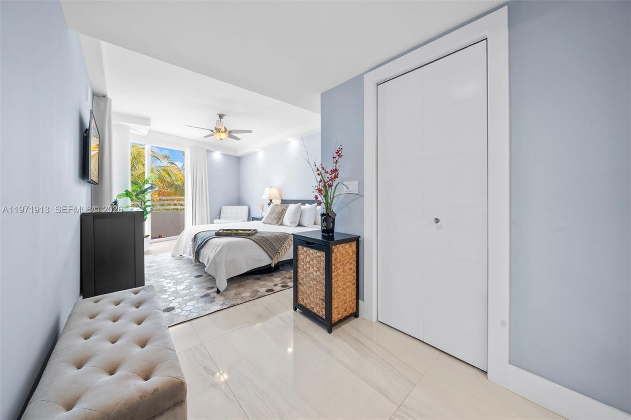 226 Ocean Dr , Unit 3C, Miami Beach, FL 33139 Photo