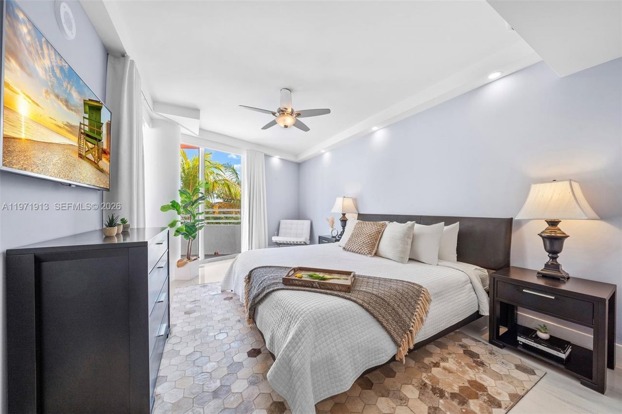 226 Ocean Dr , Unit 3C, Miami Beach, FL 33139 Photo