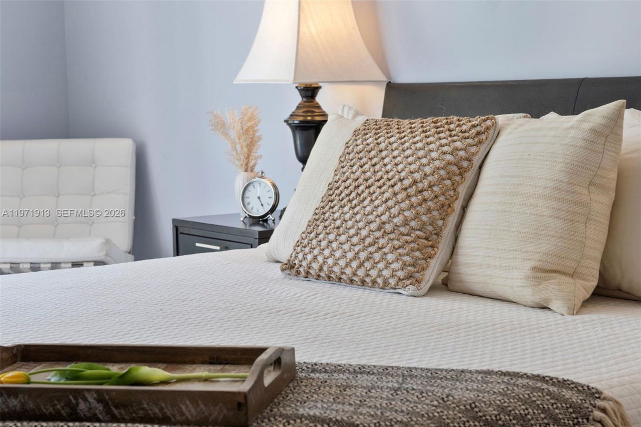 226 Ocean Dr , Unit 3C, Miami Beach, FL 33139 Photo