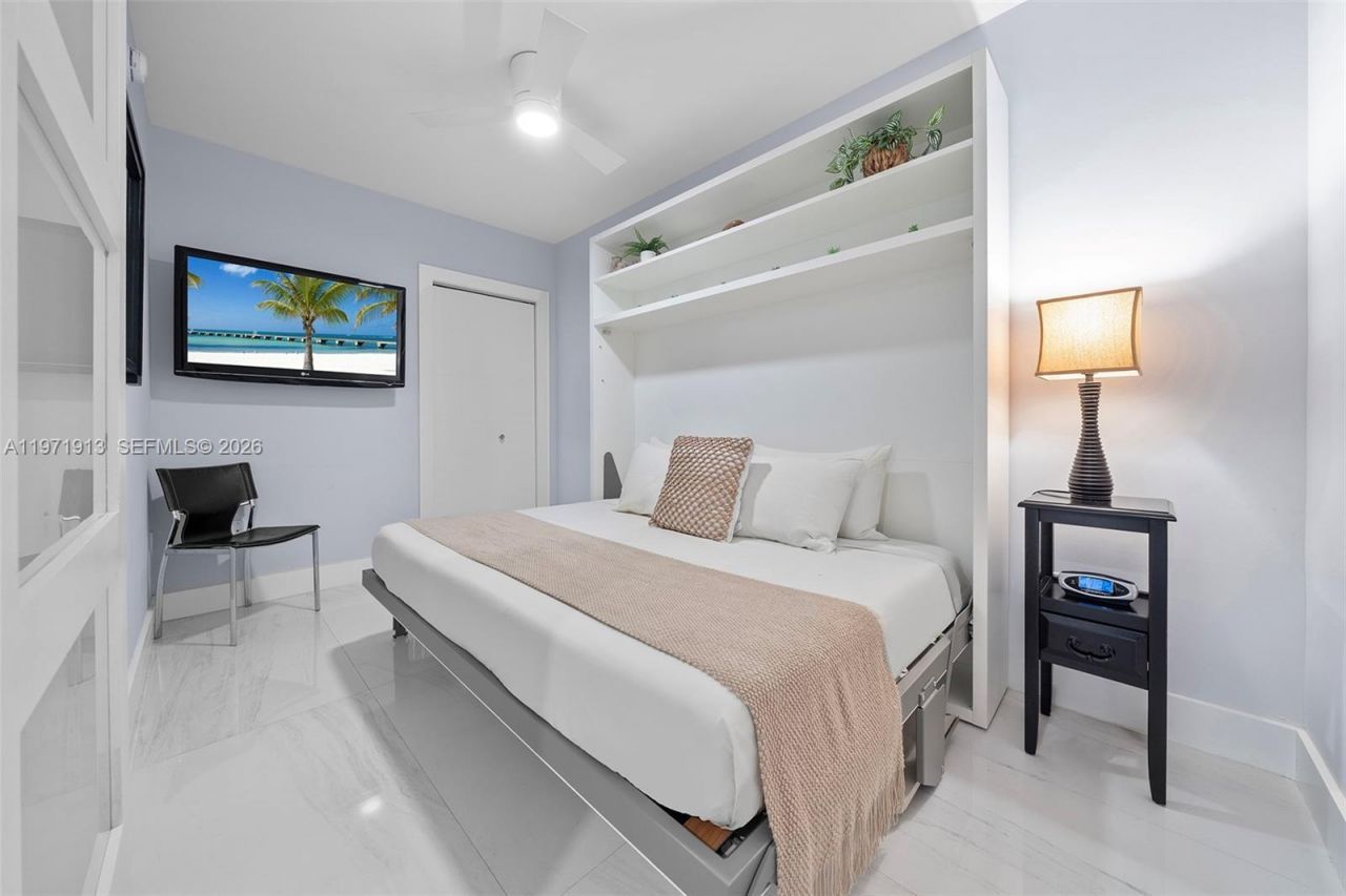 226 Ocean Dr , Unit 3C, Miami Beach, FL 33139 Photo