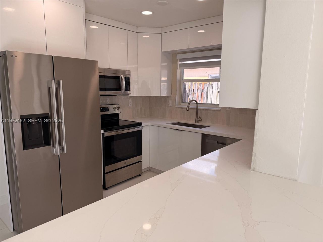 2813 Bahama Dr, Miramar, FL 33023 Photo