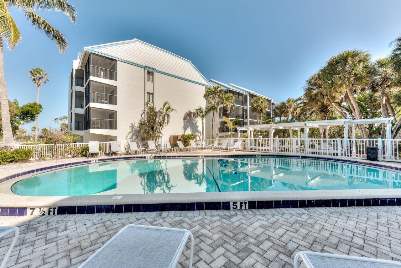3233 Tennis Villas, Unit 3233, Captiva, FL 33924 Photo