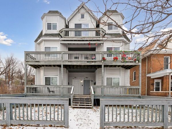 951 Desoto Street , Saint Paul, MN 55130