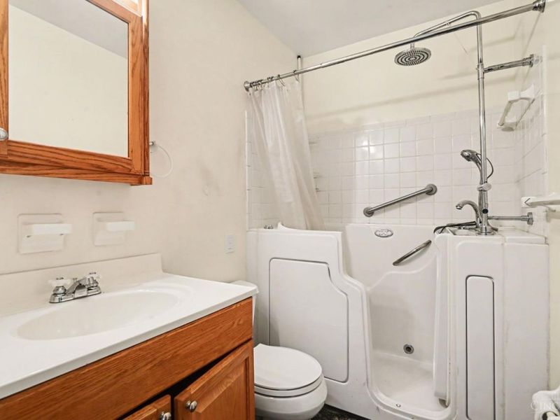 7929 Fairhope Court, Springfield Twp., OH 45224 Photo 19