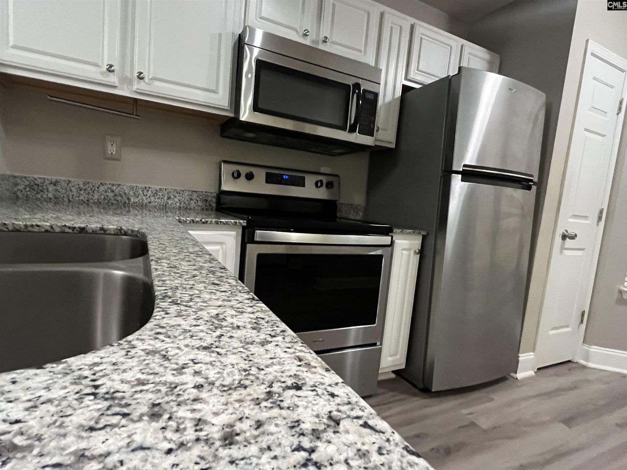 400 Summit Townes Way  Photo 4