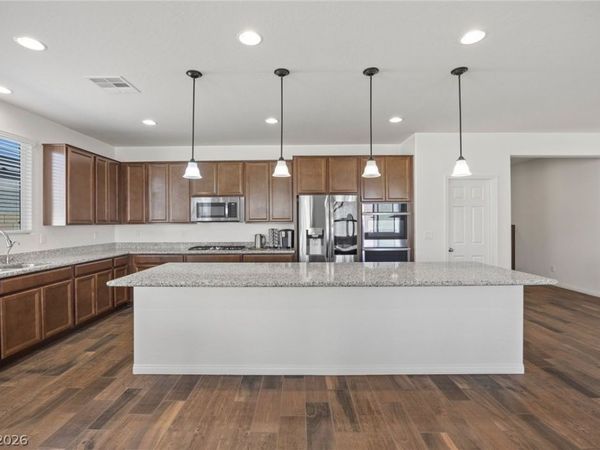 6721 Sycamore Pines Street, Las Vegas, NV 89149
