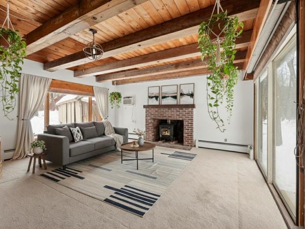 8 Avery Road, Campton, NH 03223